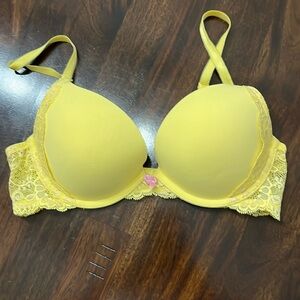 Victoria’s Secret Bra